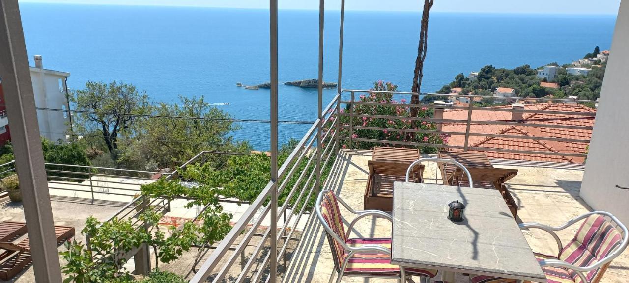 Apartman Carmak Ulcinj Exterior foto